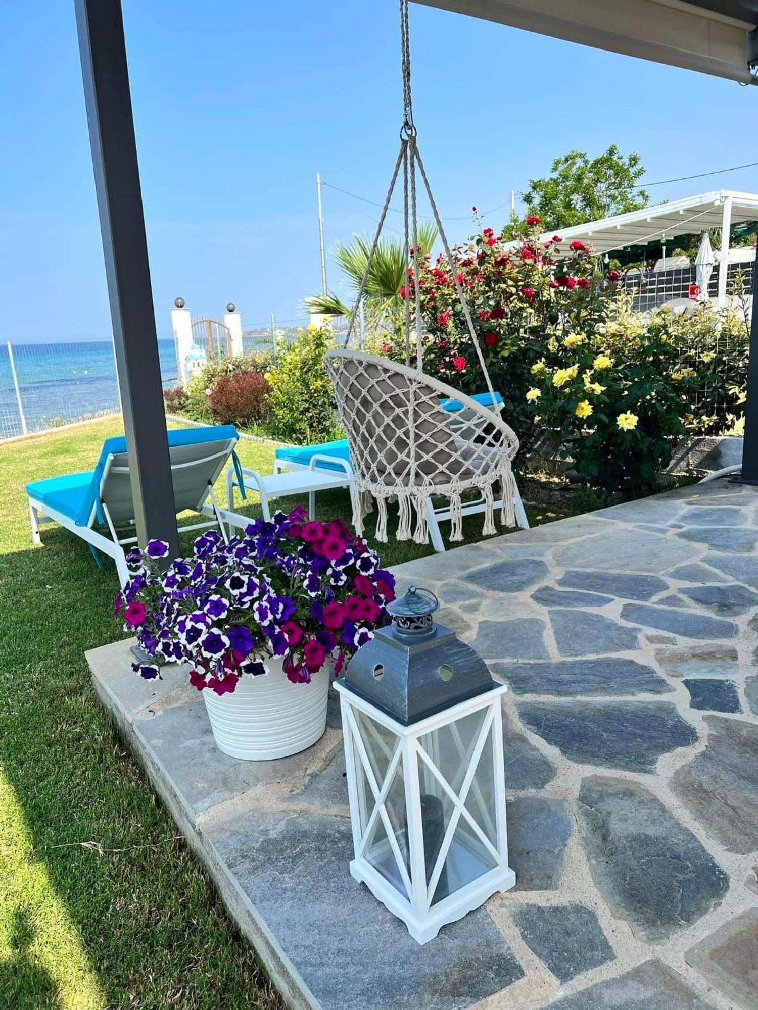 Vergia Beachfront Villa Athina מראה חיצוני תמונה