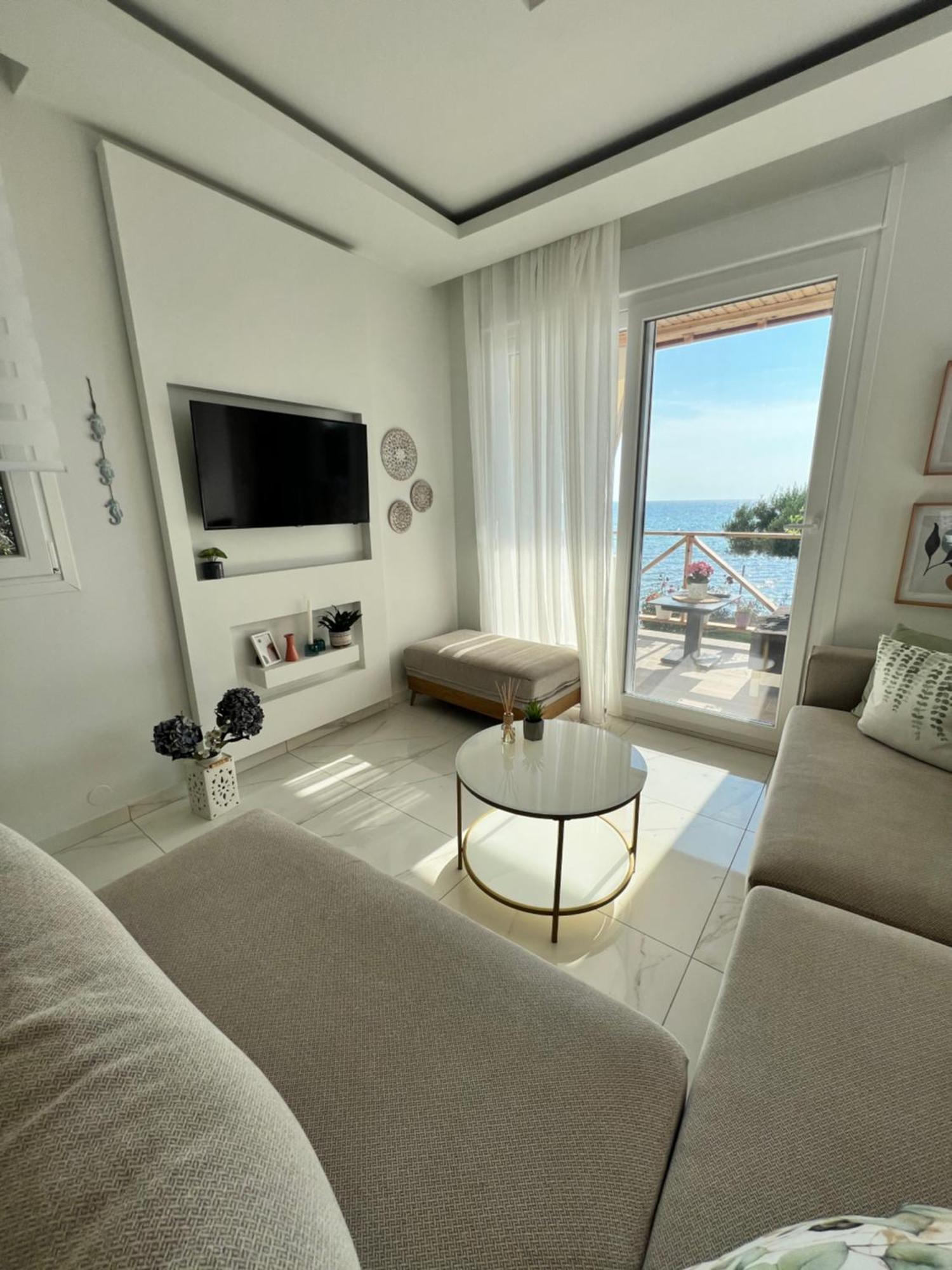 Vergia Beachfront Villa Athina מראה חיצוני תמונה